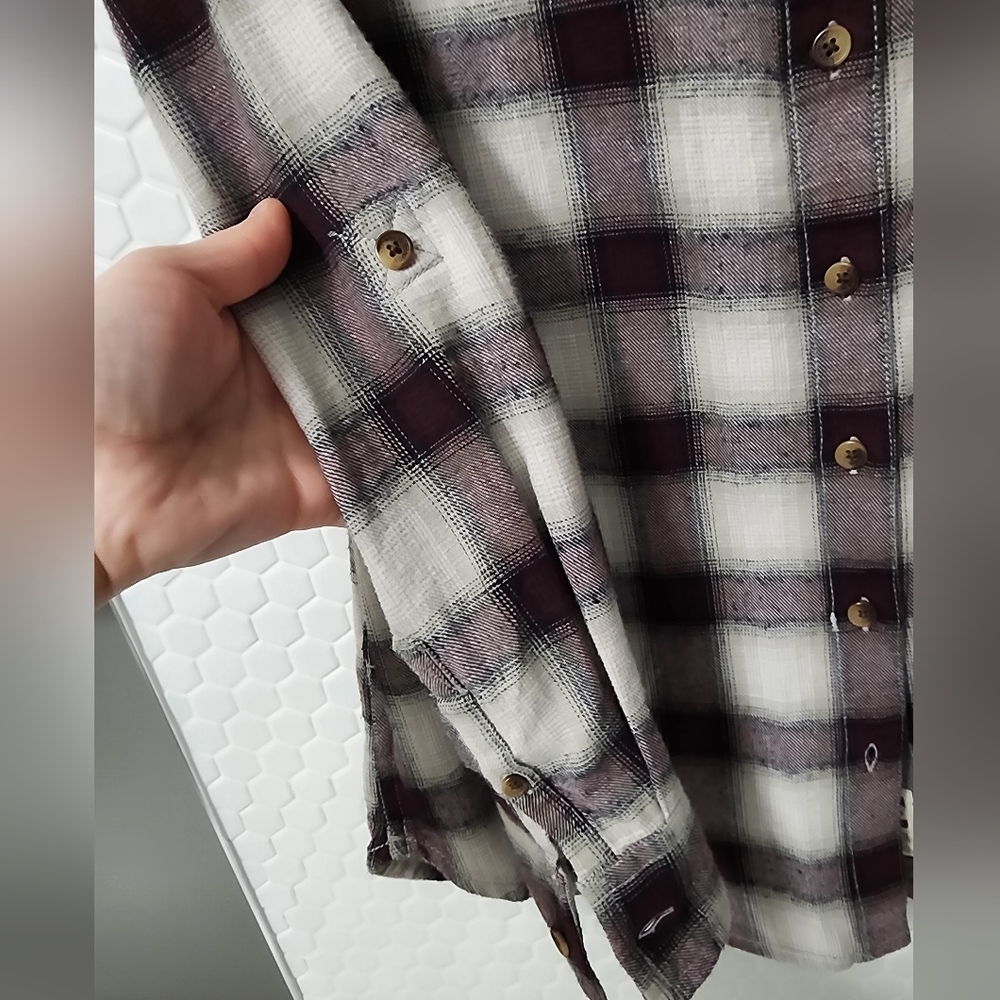 Roots Park Plaid Relaxed Button Down Shirt - Picture 5 of 7